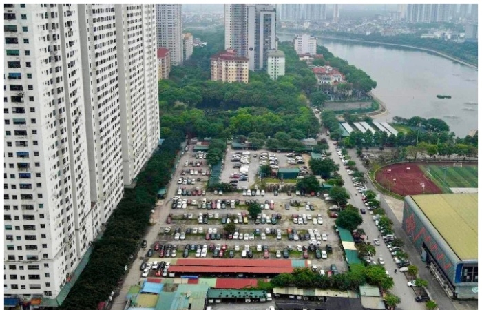 Toàn cảnh khu đất bãi xe ‘lậu’ sắp xây trường học ở phường đông dân nhất Hà Nội