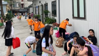 'Lách luật' dạy thêm sau Thông tư 29: Không kiểm soát, hệ luỵ sẽ khó lường
