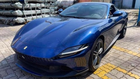 Siêu xe Ferrari Roma đời mới đầu tiên được mang về Việt Nam