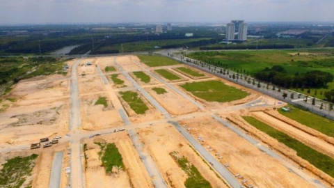 Đất vàng xé nhỏ vào tay tư nhân: Những ai dính chàm?