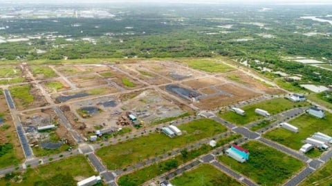 Nhà đầu tư 'sốt sắng đi săn', cơ hội hay rủi ro đang chờ?
