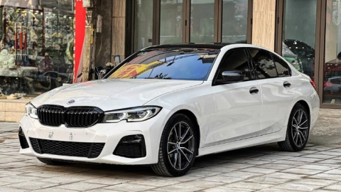 BMW 3-Series nhập khẩu lỗ nửa giá khi bán lại 