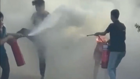 Vụ 'nghịch tử' đốt mẹ ruột ở Trà Vinh: Clip 27 giây ghi lại hình ảnh 'táng tận lương tâm'