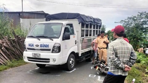 Vụ nữ sinh tử vong ở Vĩnh Long: Mời người mẹ lên làm việc