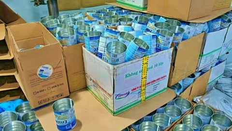Thủ tướng chỉ đạo quyết liệt: Xử lý nghiêm thuốc giả, sữa giả, không để lọt tội phạm