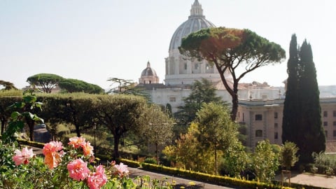 Vatican trước giờ mật nghị: Cắt sóng toàn lãnh thổ, bí mật tuyệt đối