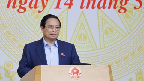 Thủ tướng: Lập tổ công tác đặc biệt, mở đợt cao điểm truy quét buôn lậu, hàng giả
