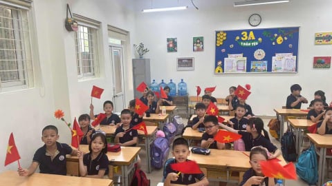 Dạy 2 buổi/ngày: Triệu gia đình nhẹ gánh nhưng ngành giáo dục chưa thể 'tự xoay'