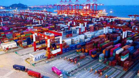 Hạ nhiệt thuế quan, lượng container từ Trung Quốc sang Mỹ tăng gần 300%