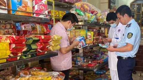 Bắc Kạn chỉ đạo khẩn tăng cường đấu tranh chống thuốc giả, sữa giả và thực phẩm bảo vệ sức khỏe giả