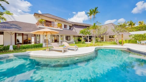 Giới siêu giàu Mỹ đổ xô mua bất động sản triệu USD vì lo ngại căng thẳng thương mại