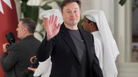 Elon Musk cam kết gắn bó với Tesla, sẽ làm CEO thêm 5 năm