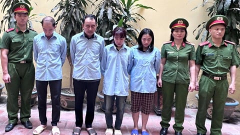Hà Nội: Khởi tố bí thư phường nhận hơn 1 tỷ đồng bảo kê bãi xe
