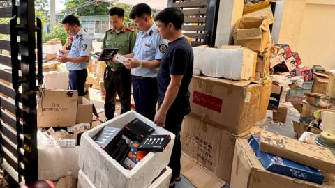 Ninh Bình xử phạt cơ sở kinh doanh đồ gia dụng nhập lậu bán hàng trên MXH