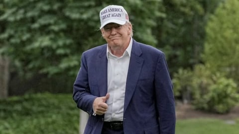 Bữa tối của Tổng thống Trump dành cho NĐT meme coin gây thất vọng, giá $TRUMP giảm 16%