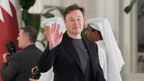 Elon Musk rời chính quyền Trump, chỉ trích dự luật giảm thuế mới