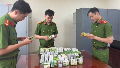 Nữ giám đốc cầm đầu đường dây sản xuất, phân phối TPCN giả gần 1 tỷ đồng