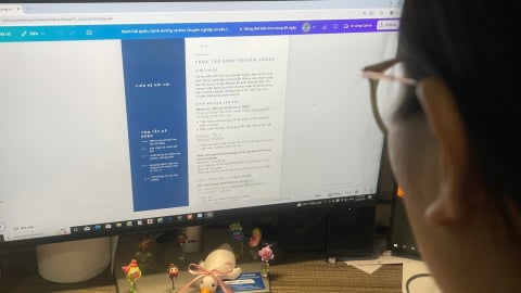 'Tô hồng' CV: Vũ khí sinh tồn hay con dao hai lưỡi của giới trẻ tìm việc?
