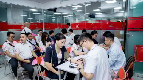 Bệnh viện Việt Đức tiếp nhận hơn 200.000 ml máu từ chương trình 'Trái tim Thiên Khôi'