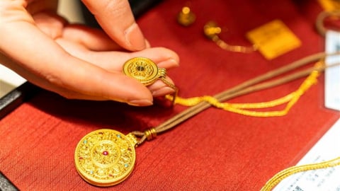 Cổ phiếu LaoPu Gold tăng phi mã, thách thức các 'ông lớn' trăm năm