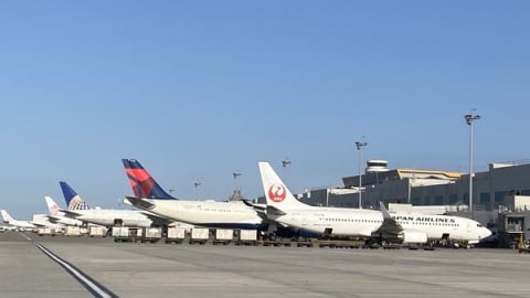 Căng thẳng Israel - Iran đẩy giá dầu tăng vọt, ngành vận tải ảnh hưởng nặng