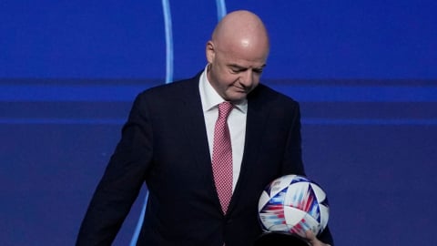 Khán đài trống vắng ở FIFA Club World Cup 2025: 'Gáo nước lạnh' dành cho Infantino