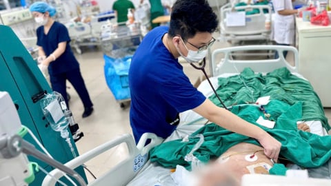 Suy kiệt, nhiễm khuẩn huyết vì lạm dụng thuốc chứa corticoid kéo dài