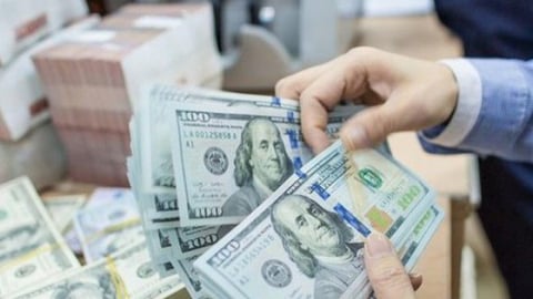 Giá USD lập kỷ lục mới, vượt mốc 26.300 đồng