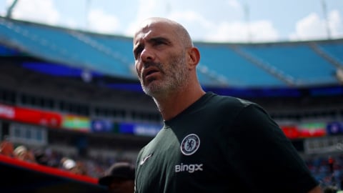 Chelsea thắng đậm, HLV Chelsea vẫn bức xúc vì trận đấu gián đoạn quá lâu 