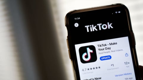Thương vụ TikTok sắp ngã ngũ, Tổng thống Trump hé lộ danh tính người mua