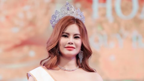 Á hậu Nguyễn Thị Huyên đại diện Việt Nam tại Mrs Supranational 2025