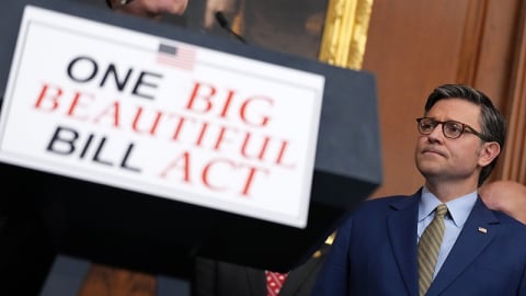 Dự luật 'Lớn và Đẹp' của Trump được Hạ viện Mỹ thông qua