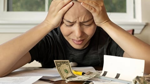 Gen Z thấy quá tải 17 ngày một tháng