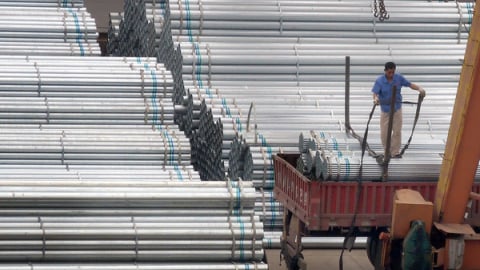 Nghịch lý ngành thép Trung Quốc: Sản lượng dẫn đầu, lợi nhuận tụt hậu