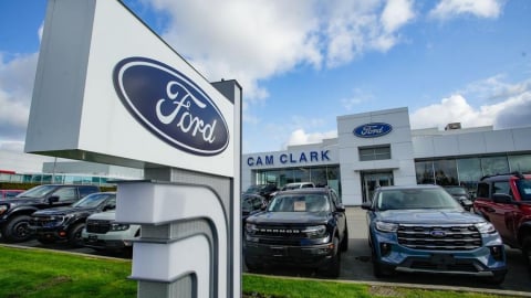 Thuế ô tô Nhật Bản giảm còn 15%, nhà sản xuất Mỹ kêu trời