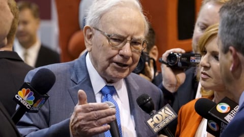 Warren Buffett dừng mua cổ phiếu, lời cảnh báo thầm lặng cho nhà đầu tư