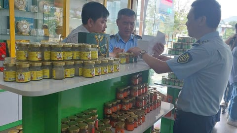 Phú Thọ: Khởi tố giám đốc công ty yến sào vì sản xuất, buôn bán thực phẩm giả