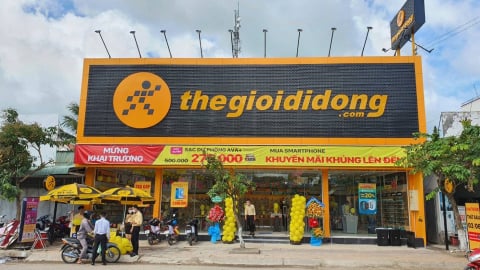 Thế Giới Di Động 'xoay vòng' hơn 40.000 tỷ đồng: Vay mạnh, gửi ngân hàng, gom trái phiếu