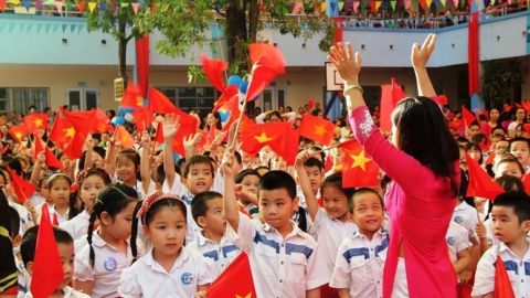 Ngày 5/9, học sinh cả nước dự lễ khai giảng chưa từng có trong lịch sử giáo dục