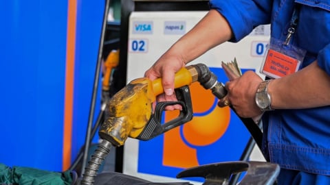 Đề xuất thay thế toàn bộ xăng RON 95, E5 bằng xăng E10