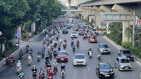 Hà Nội đẩy nhanh tiến độ cấm xe ô nhiễm, mở rộng 'vùng phát thải thấp' phủ sóng vành đai 3 