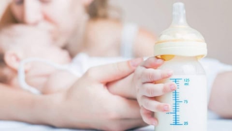 Hà Nội: Tăng cường kiểm soát việc sản xuất, kinh doanh và quảng cáo sản phẩm dinh dưỡng, bình sữa cho trẻ nhỏ