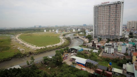 Đất nền sốt giá