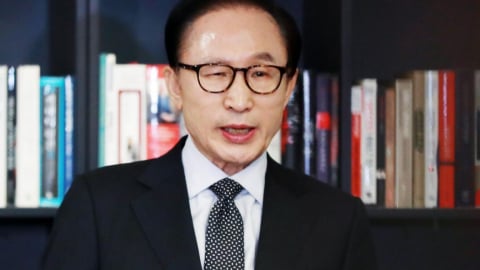 Cựu Tổng thống Hàn Quốc Lee Myung-bak đối mặt mức án 20 năm tù