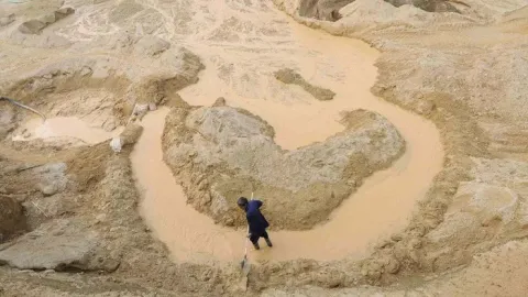 “Trung Quốc đã vạch sẵn kế hoạch dùng đất hiếm trả đũa Mỹ”