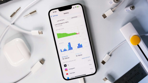 iPhone 16e gây ngạc nhiên vì thời lượng pin 'khủng'