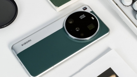 Xiaomi 15 Ultra trang bị camera tiềm vọng 200 MP, giá quy đổi từ 23 triệu đồng