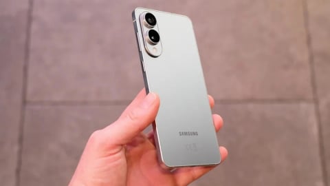 Galaxy S25 Edge ra mắt: Độ mỏng chỉ 5,8mm, giá từ 30 triệu đồng