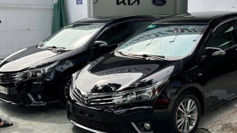 Siết chặt tiêu chuẩn khí thải ô tô: Xe cũ có bị mất giá?