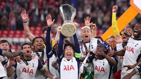 Son Heung Min không có huy chương vô địch Europa League